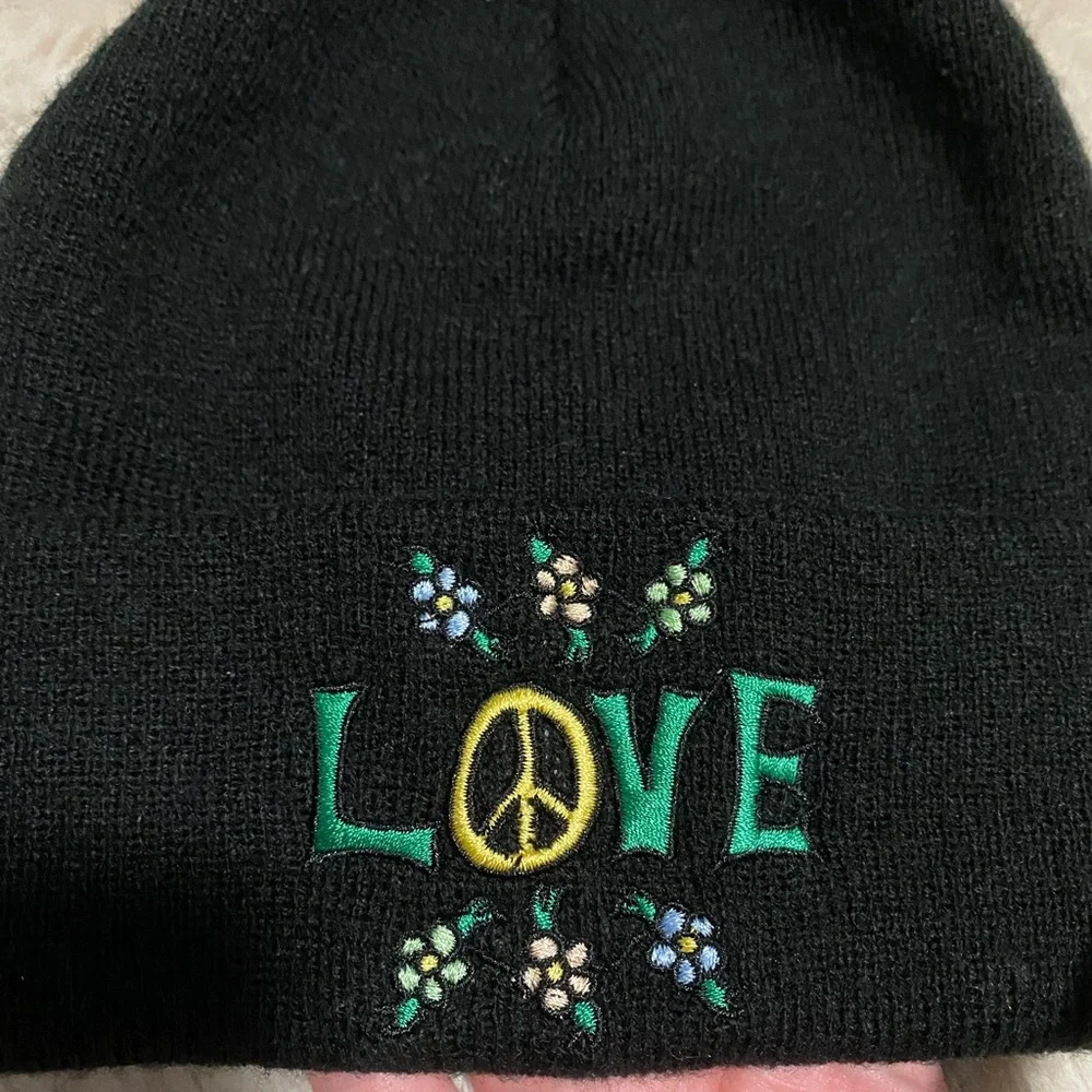 urban outfitters beanie - Picture 3 of 5